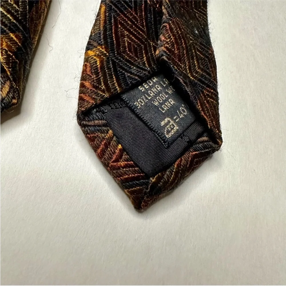 Silk & Wool ERMENEGILDO ZEGNA Heavy Organic Geometric Classic Tie, 4”